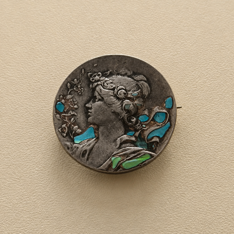 La Nymphe Art nouveau